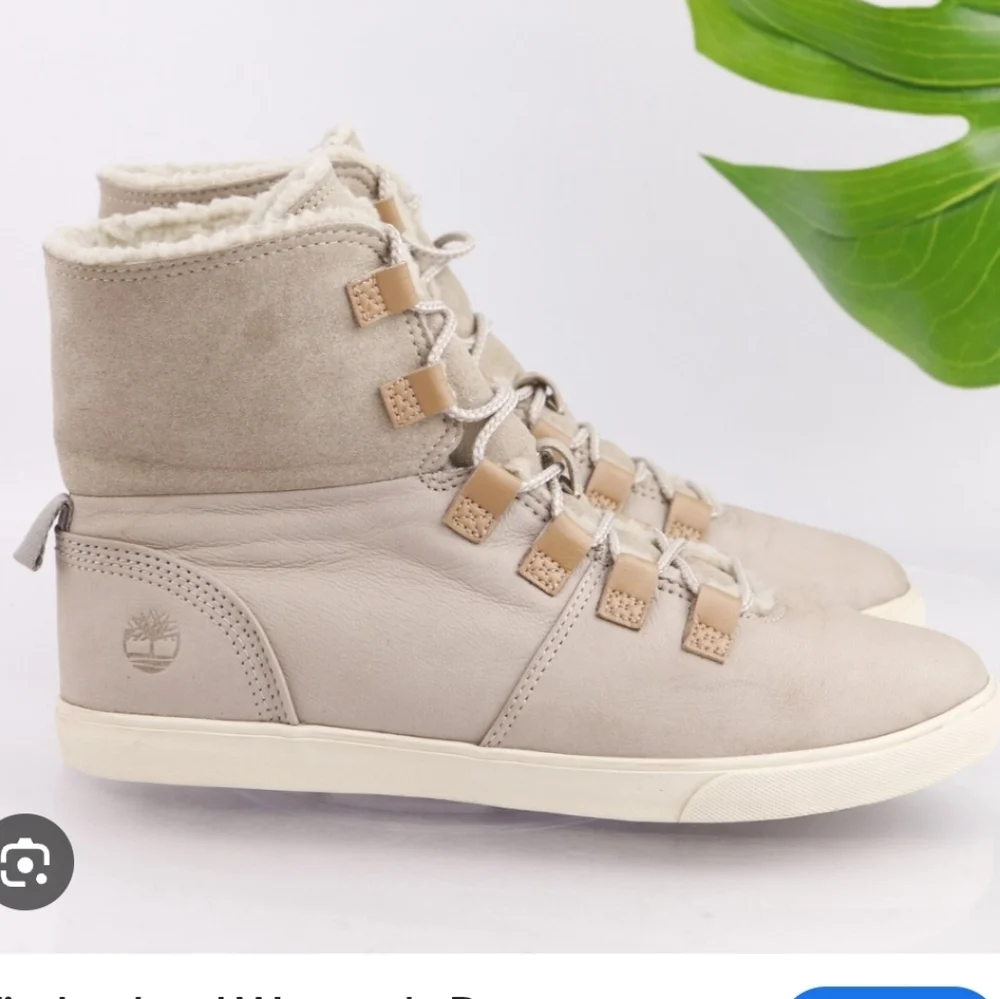 Timberland Women's Light Tan Winter Boots Dausette Lace Up Cream Fleece Lined7.5